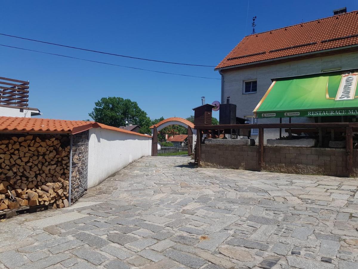 Penzion Na Statku Brezova Brezova  Экстерьер фото
