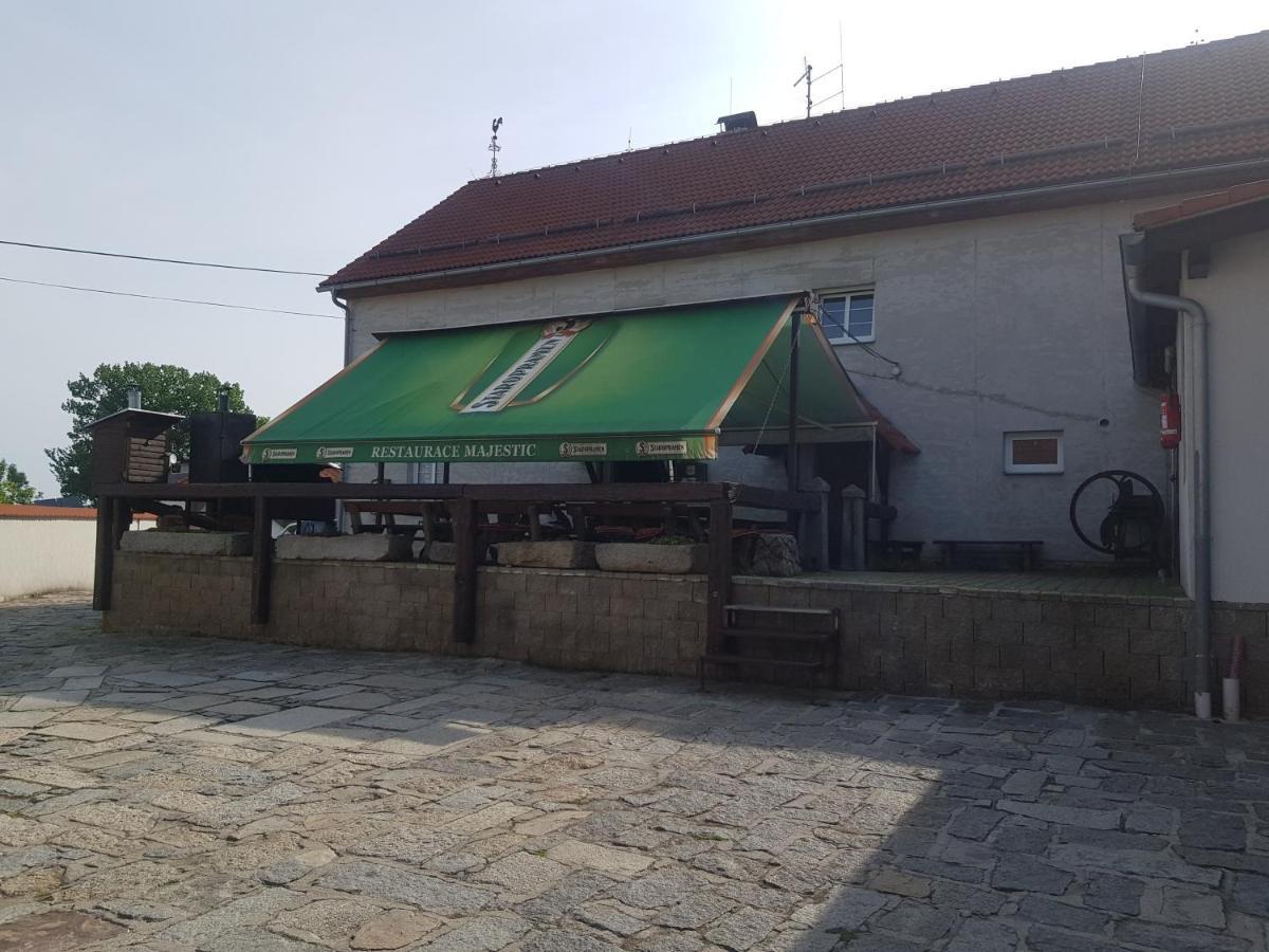 Penzion Na Statku Brezova Brezova  Экстерьер фото
